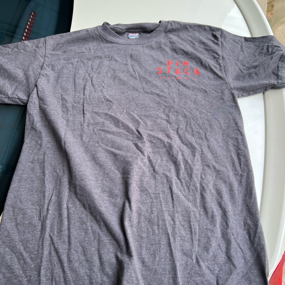 t-shirt - Picture 2 of 2